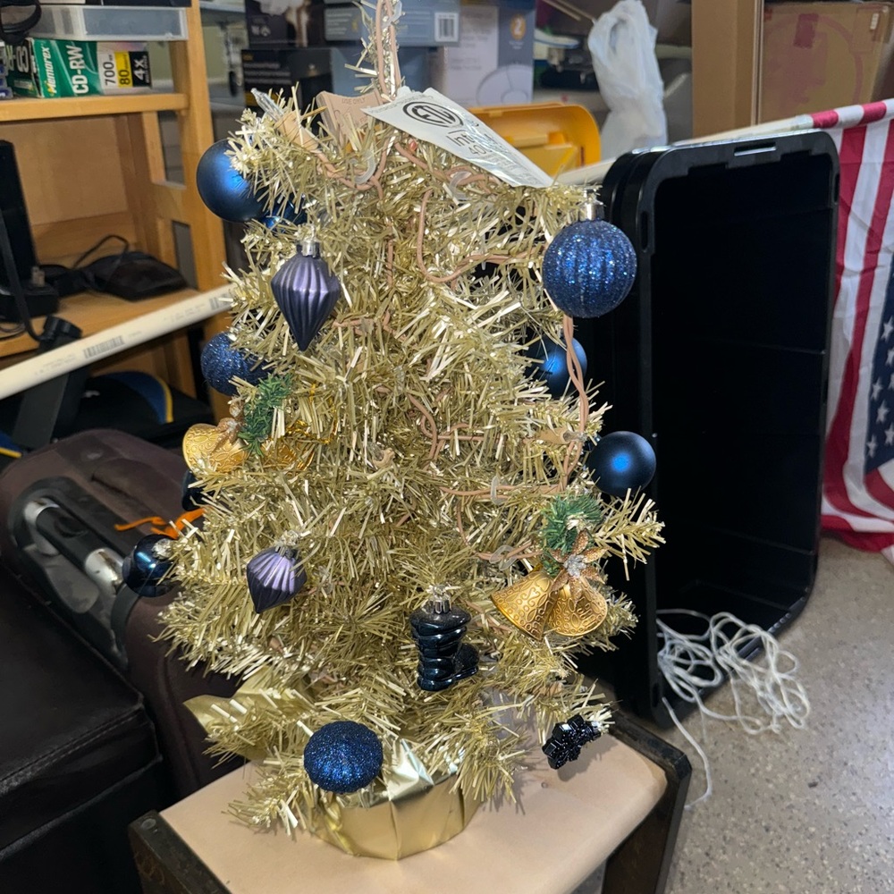 Brand new light up small size Christmas holiday tree with ornaments